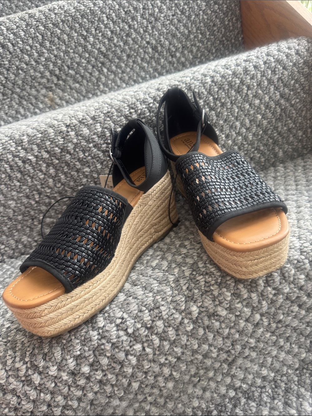 ANA Black Woven Espadrille Platform Sandals